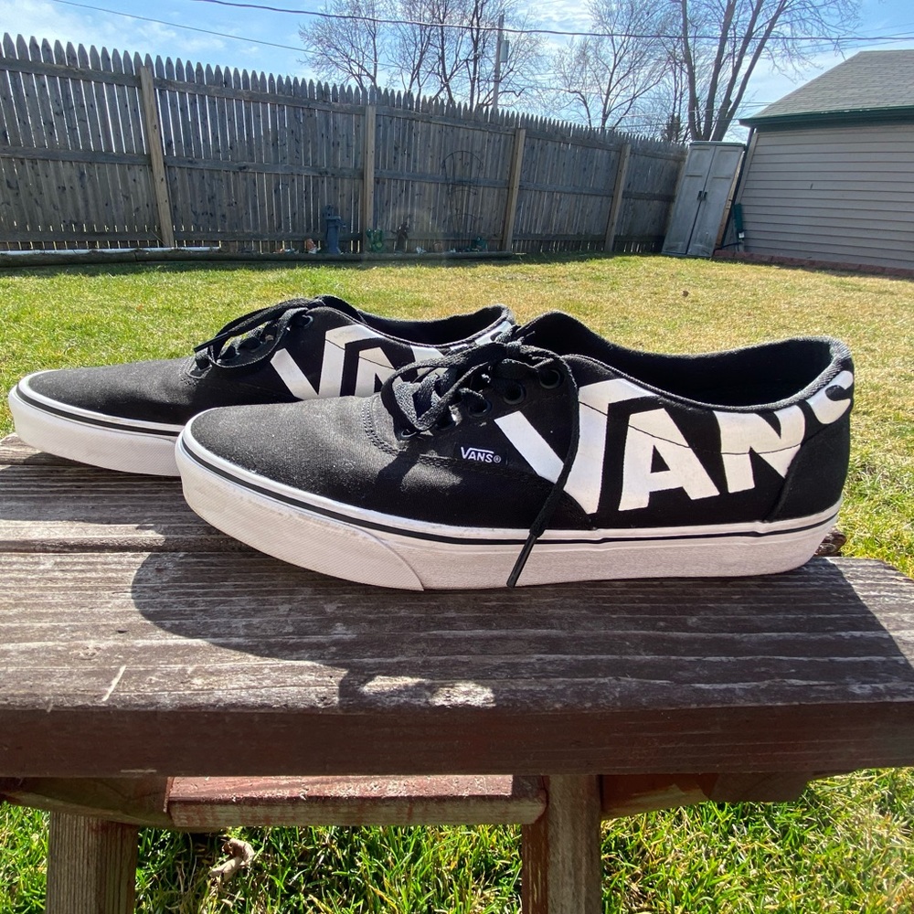 COPY - Classic Old School Vans
